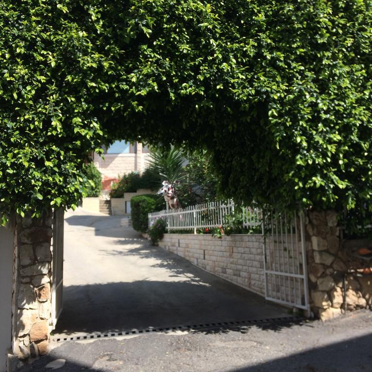 Miriam Short Term Rental Nazaret Exterior foto